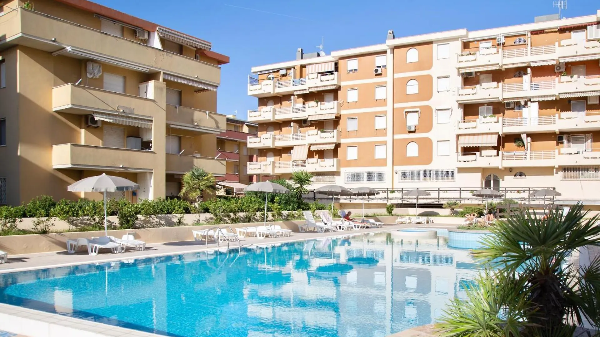 Residence With Swimming-Pool In Alghero Just 150 Mt From The Beach Italy